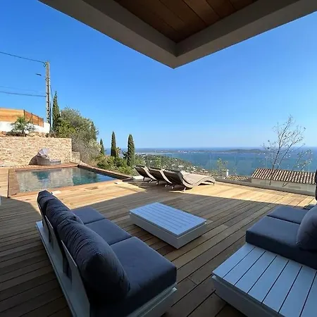 étoiles D'or: Seaside Luxury In Villa Carqueiranne