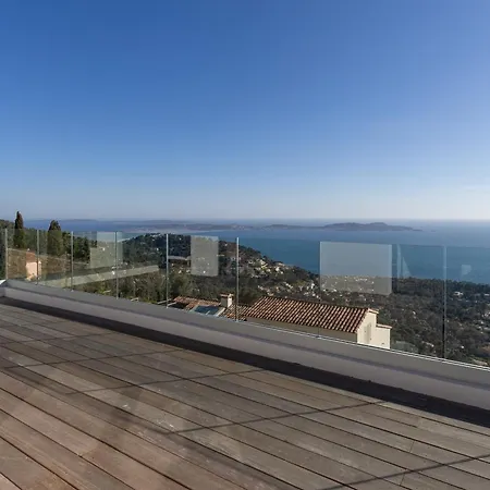 étoiles D'or: Seaside Luxury In * Carqueiranne